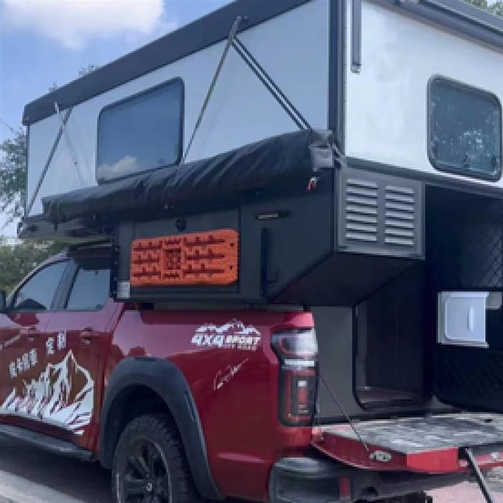 2023 New Style Mobile Travel Outdoors Pickup Campers With Modern Equipment